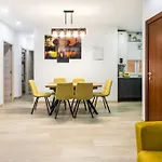Lujo Parking, Proyector, Maquinita Y Patinetes